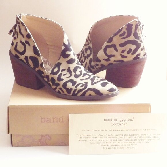 Band of Gypsies TUSK Cut Out D'Orsay Style Ankle Booties Leopard Print NIB Sz 10 - Picture 11 of 11